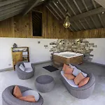 Cosy Et Chaleureux La Baffe